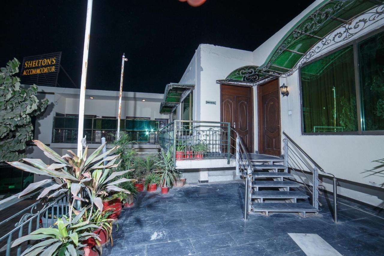 Shelton Accommodator Peshawar Luaran gambar