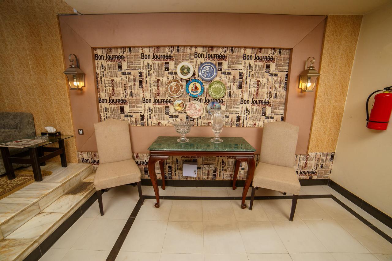 Shelton Accommodator Peshawar Luaran gambar