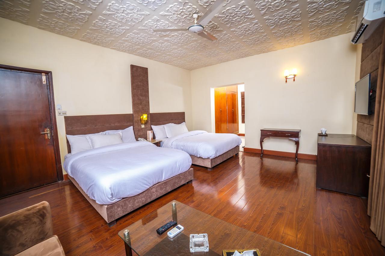 Shelton Accommodator Peshawar Luaran gambar